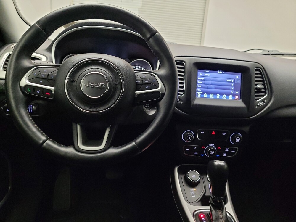 2017 Jeep Compass in Riverside, CA 92504 - 18081387 22