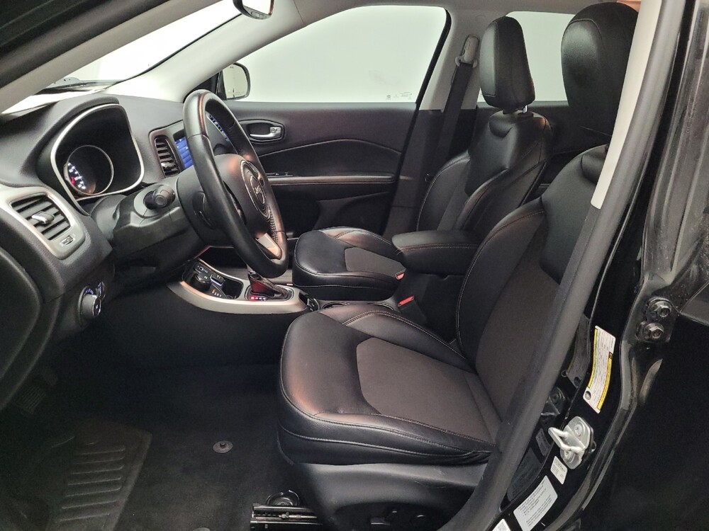 2017 Jeep Compass in Riverside, CA 92504 - 18081387 17