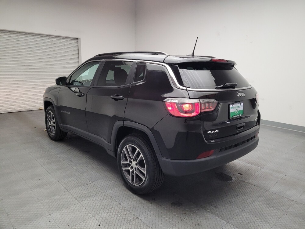 2017 Jeep Compass in Riverside, CA 92504 - 18081387 5