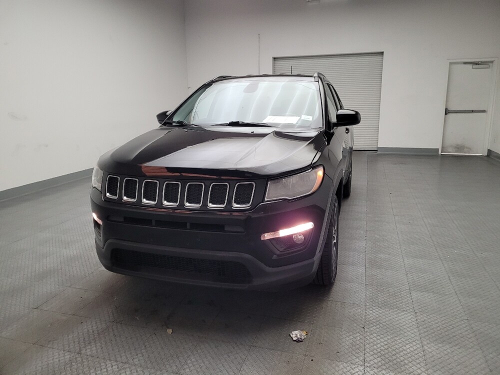 2017 Jeep Compass in Riverside, CA 92504 - 18081387 15