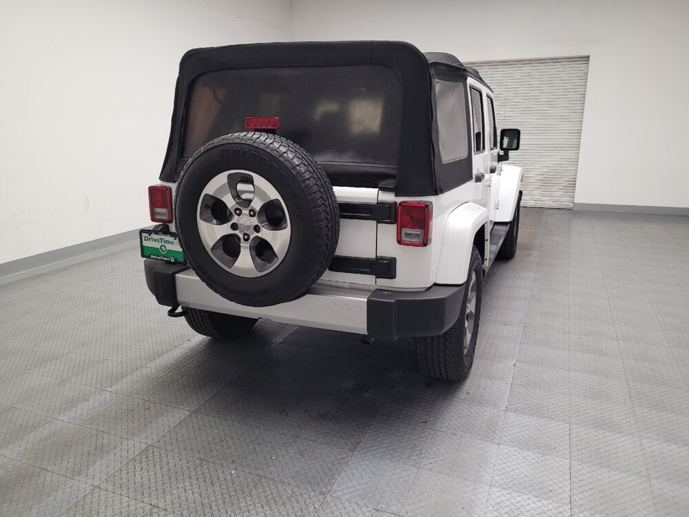 2017 Jeep Wrangler in Riverside, CA 92504 - 18081391 7