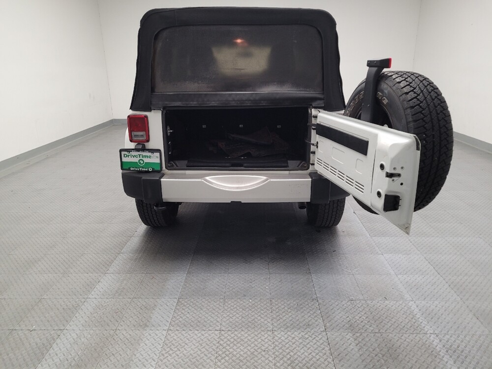 2017 Jeep Wrangler in Riverside, CA 92504 - 18081391 29