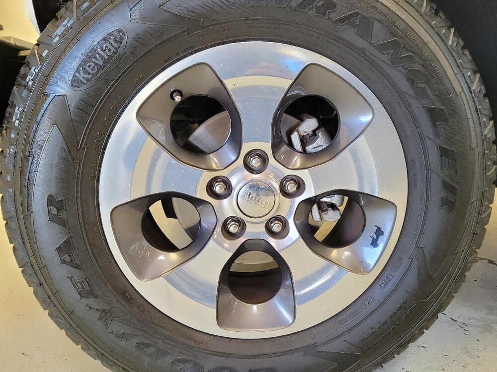 2017 Jeep Wrangler in Riverside, CA 92504 - 18081391 31