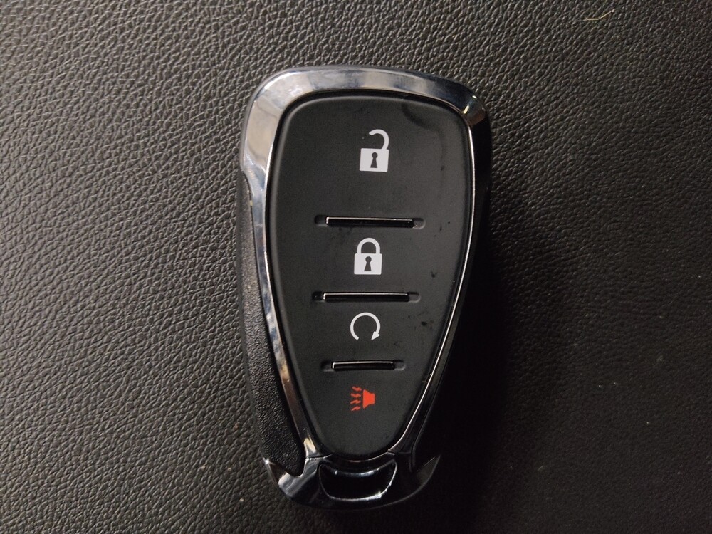 2020 Chevrolet Equinox in Athens, GA 30606 - 18081399 32