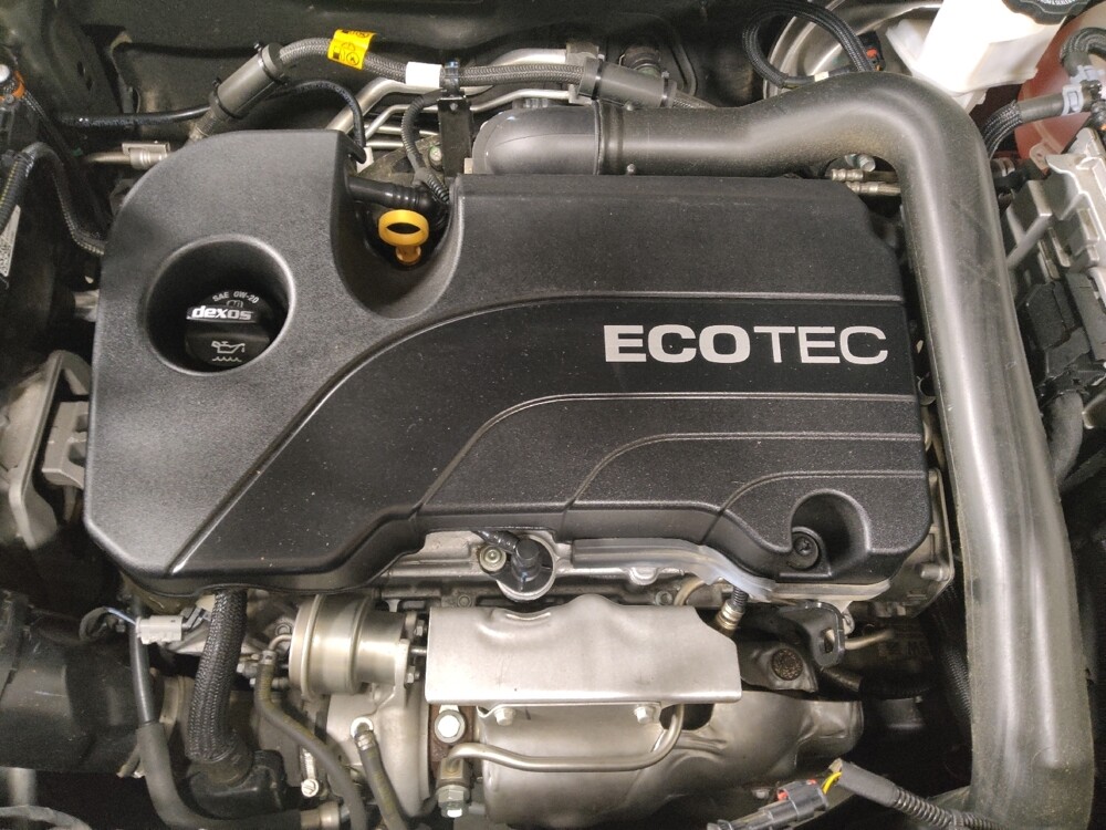 2020 Chevrolet Equinox in Athens, GA 30606 - 18081399 30