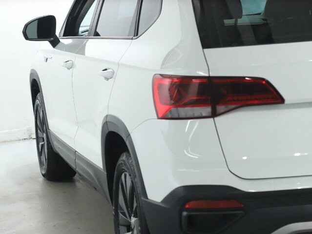 2022 Volkswagen Taos in Bedford, OH 44146 - 18081404 40