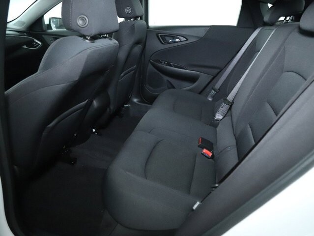 2022 Chevrolet Malibu in Bedford, OH 44146 - 18081405 14