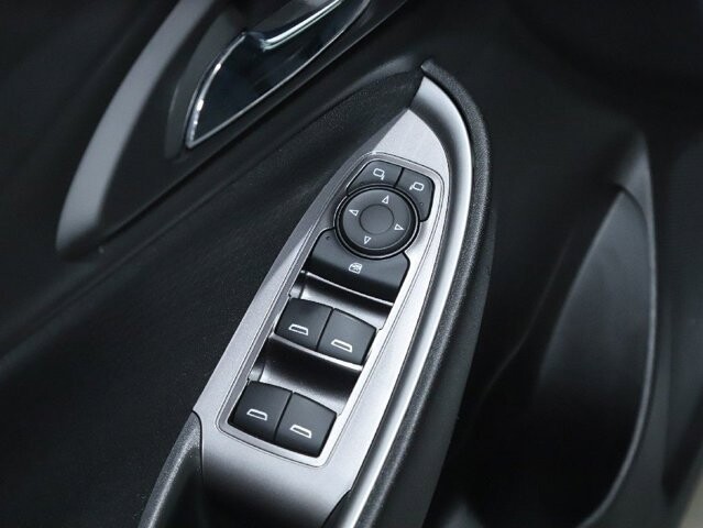 2022 Chevrolet Malibu in Bedford, OH 44146 - 18081405 16