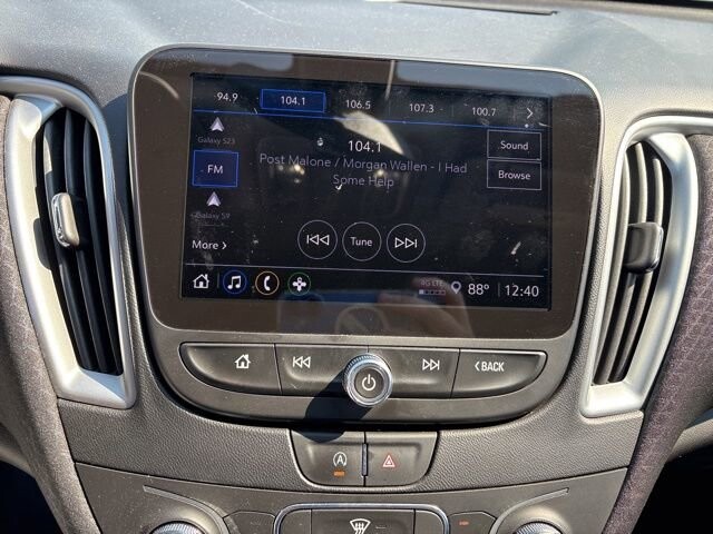 2022 Chevrolet Malibu in Bedford, OH 44146 - 18081405 58