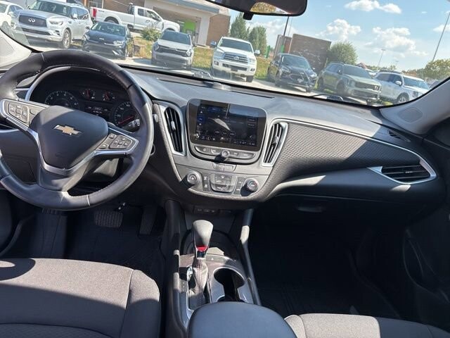 2022 Chevrolet Malibu in Bedford, OH 44146 - 18081405 63