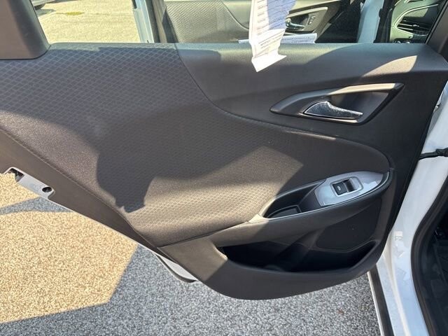 2022 Chevrolet Malibu in Bedford, OH 44146 - 18081405 62