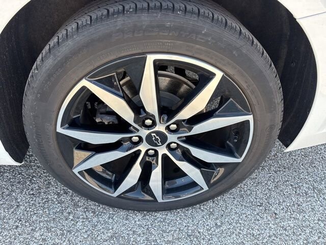 2022 Chevrolet Malibu in Bedford, OH 44146 - 18081405 53