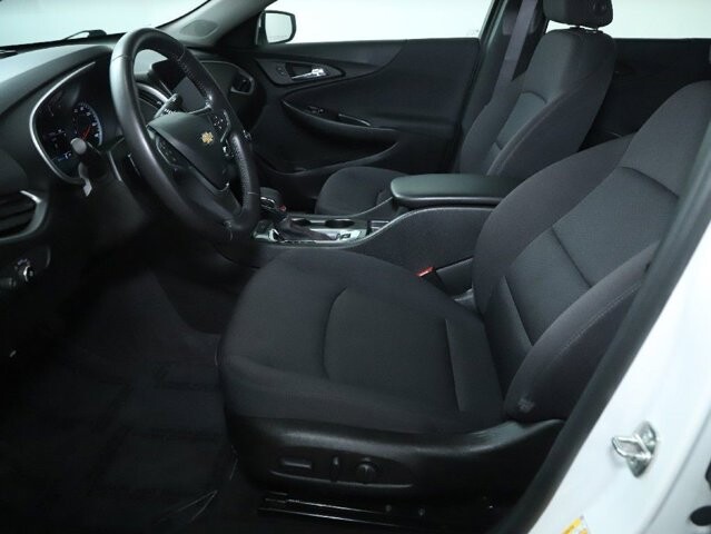 2022 Chevrolet Malibu in Bedford, OH 44146 - 18081405 18