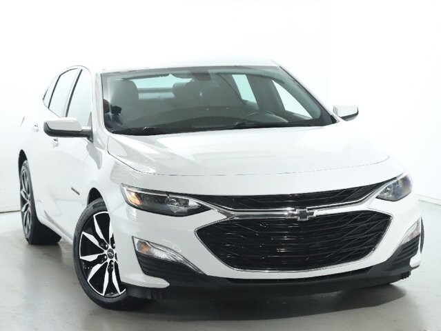 2022 Chevrolet Malibu in Bedford, OH 44146 - 18081405 2