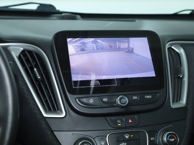 2022 Chevrolet Malibu in Bedford, OH 44146 - 18081405 26