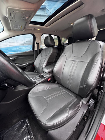 2014 Ford Focus in Eastpointe, MI 48021 - 18081406 8