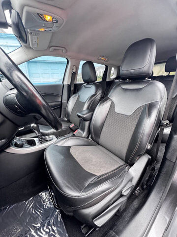 2020 Jeep Compass in Eastpointe, MI 48021 - 18081407 8