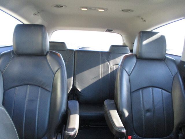 2015 Buick Enclave in Oak Grove, MO 64075 - 18081412 12