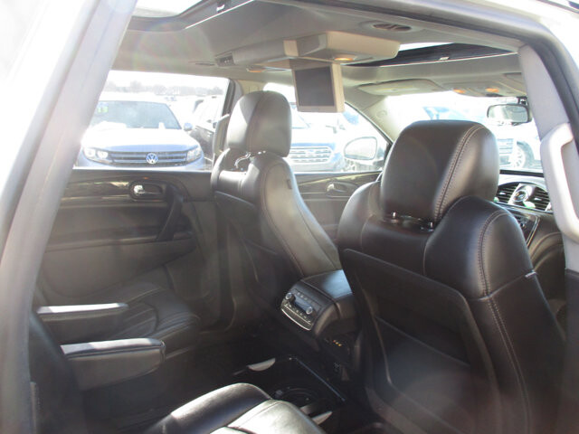2015 Buick Enclave in Oak Grove, MO 64075 - 18081412 11