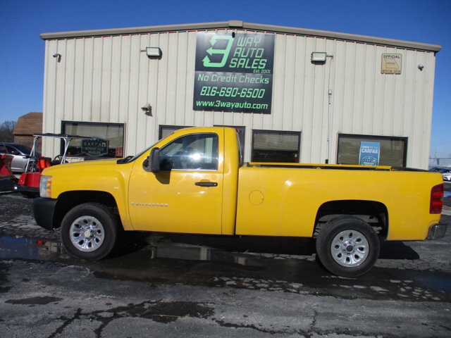 2007 Chevrolet Silverado 1500 in Oak Grove, MO 64075 - 18081413 8
