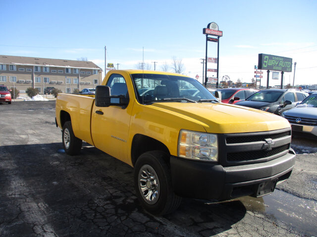 2007 Chevrolet Silverado 1500 in Oak Grove, MO 64075 - 18081413 3