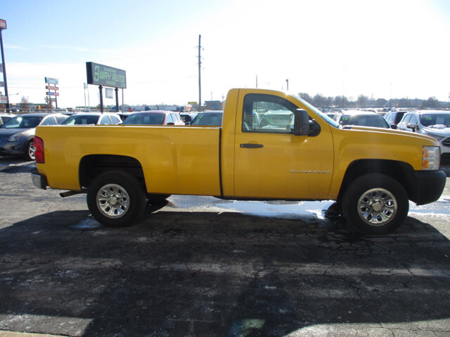 2007 Chevrolet Silverado 1500 in Oak Grove, MO 64075 - 18081413 4