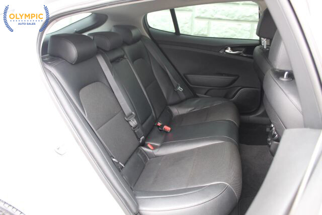 2018 Kia Stinger in Decatur, GA 30032 - 18081425 37