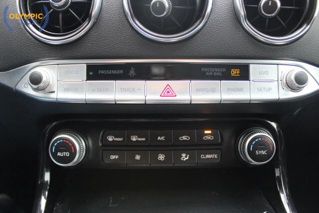 2018 Kia Stinger in Decatur, GA 30032 - 18081425 26