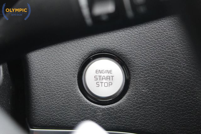 2018 Kia Stinger in Decatur, GA 30032 - 18081425 29