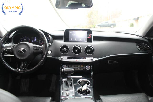 2018 Kia Stinger in Decatur, GA 30032 - 18081425 16