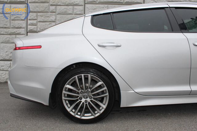 2018 Kia Stinger in Decatur, GA 30032 - 18081425 12