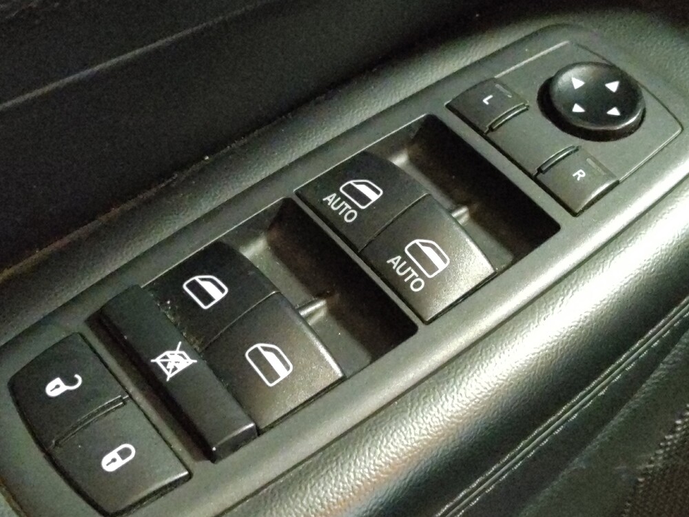 2020 Jeep Grand Cherokee in Oklahoma City, OK 73139 - 18081453 27