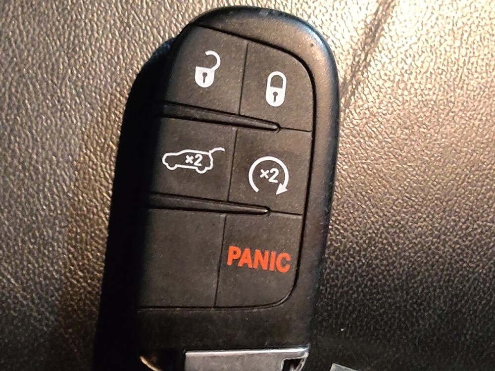 2020 Jeep Grand Cherokee in Oklahoma City, OK 73139 - 18081453 32