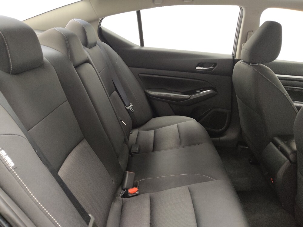 2022 Nissan Altima in Las Vegas, NV 89104 - 18081467 19