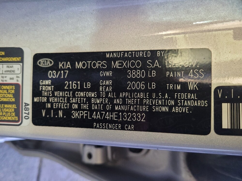 2017 Kia Forte in Columbus, OH 43228 - 18081475 33