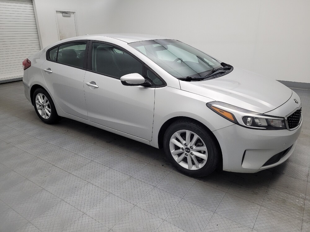 2017 Kia Forte in Columbus, OH 43228 - 18081475 11