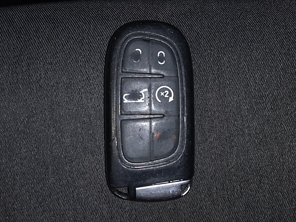 2014 Jeep Cherokee in Jacksonville, FL 32210 - 18081479 32