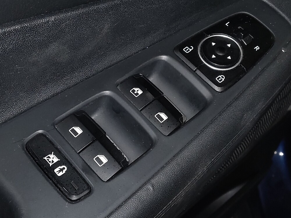 2019 Hyundai Santa Fe in Savannah, GA 31419 - 18081480 27