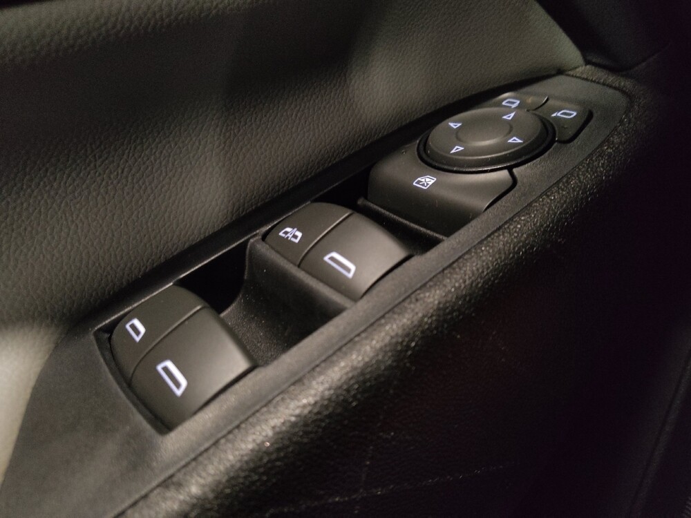 2019 Chevrolet Equinox in Jacksonville, FL 32225 - 18081481 27