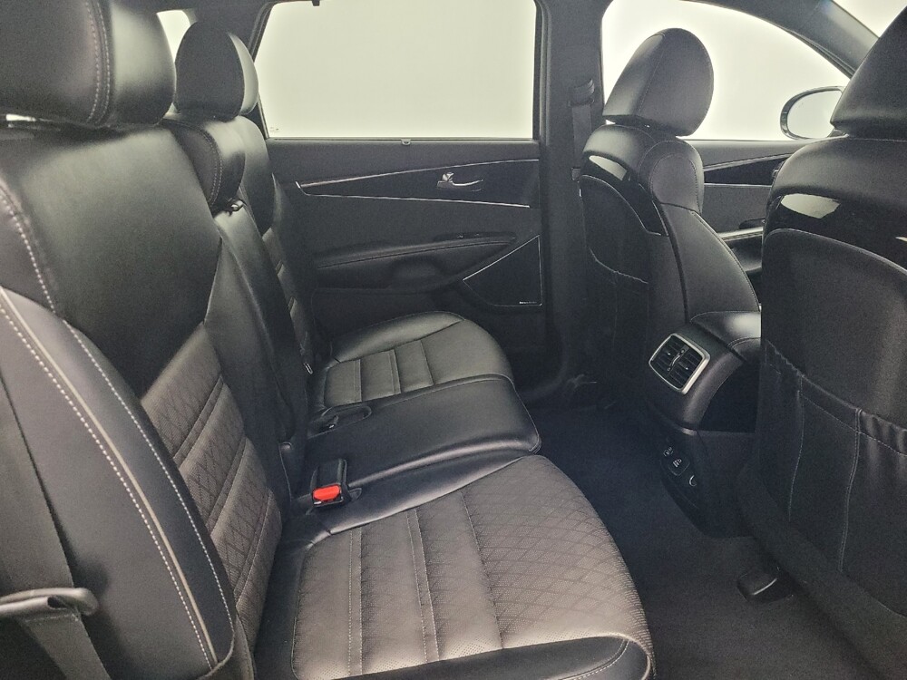 2019 Kia Sorento in Jacksonville, FL 32225 - 18081482 19