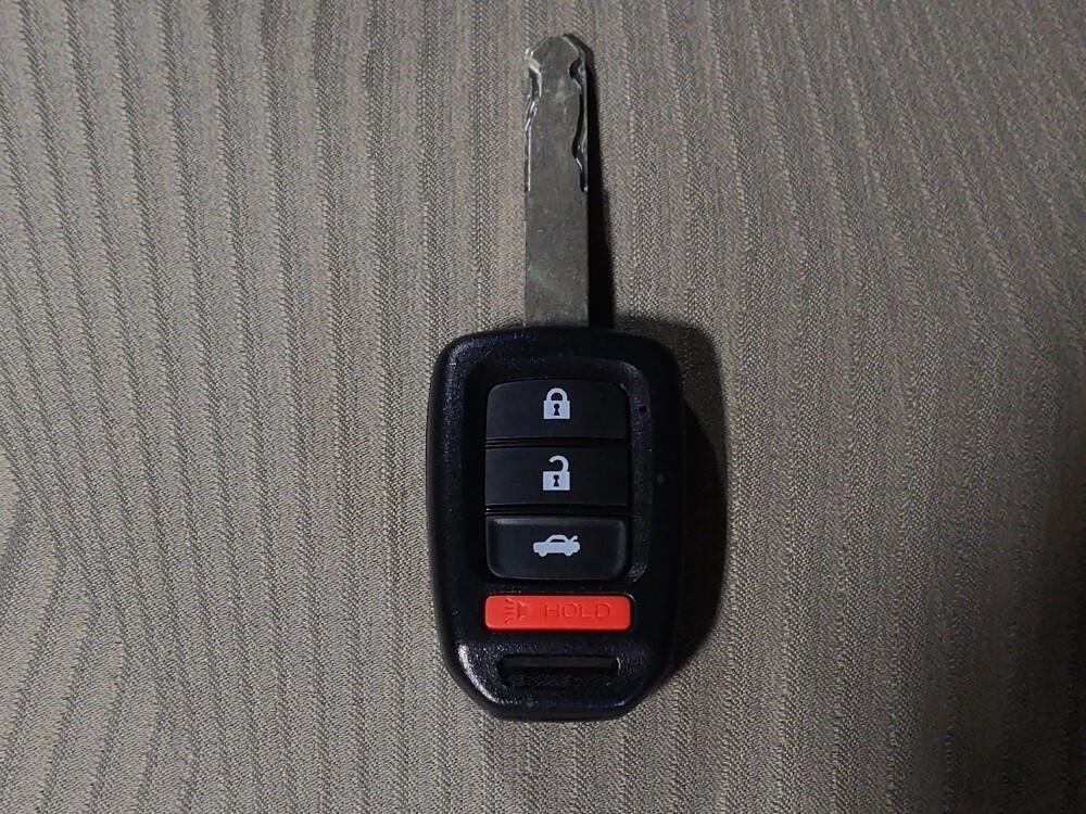 2016 Honda Accord in Savannah, GA 31419 - 18081489 32