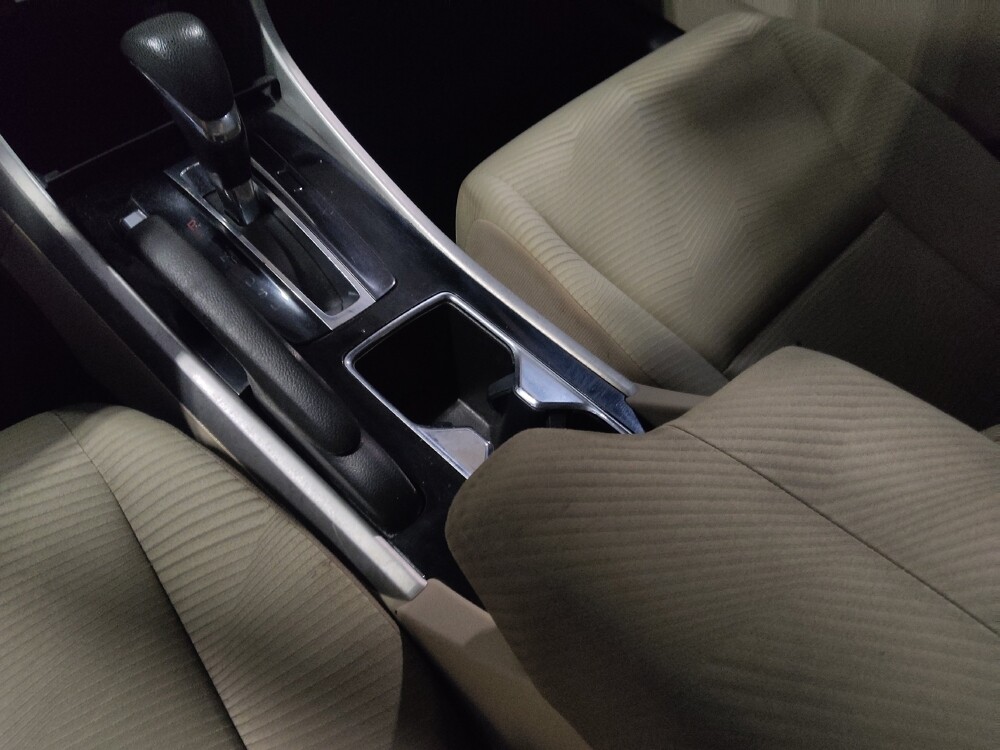 2016 Honda Accord in Savannah, GA 31419 - 18081489 26