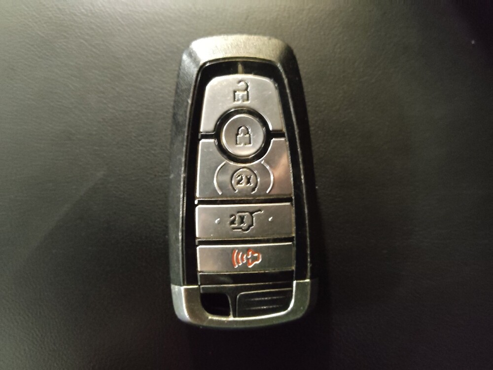 2022 Ford Explorer in Jacksonville, FL 32210 - 18081506 32