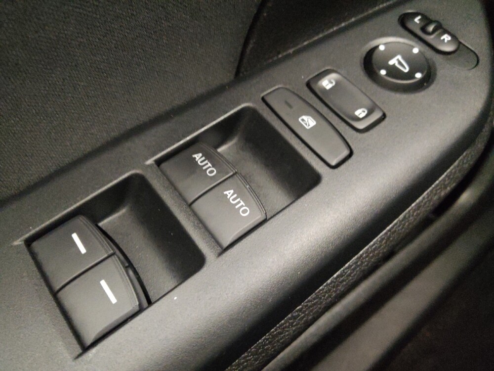 2018 Honda Civic in Houston, TX 77074 - 18081512 22