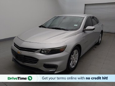 2017 Chevrolet Malibu in Live Oak, TX 78233