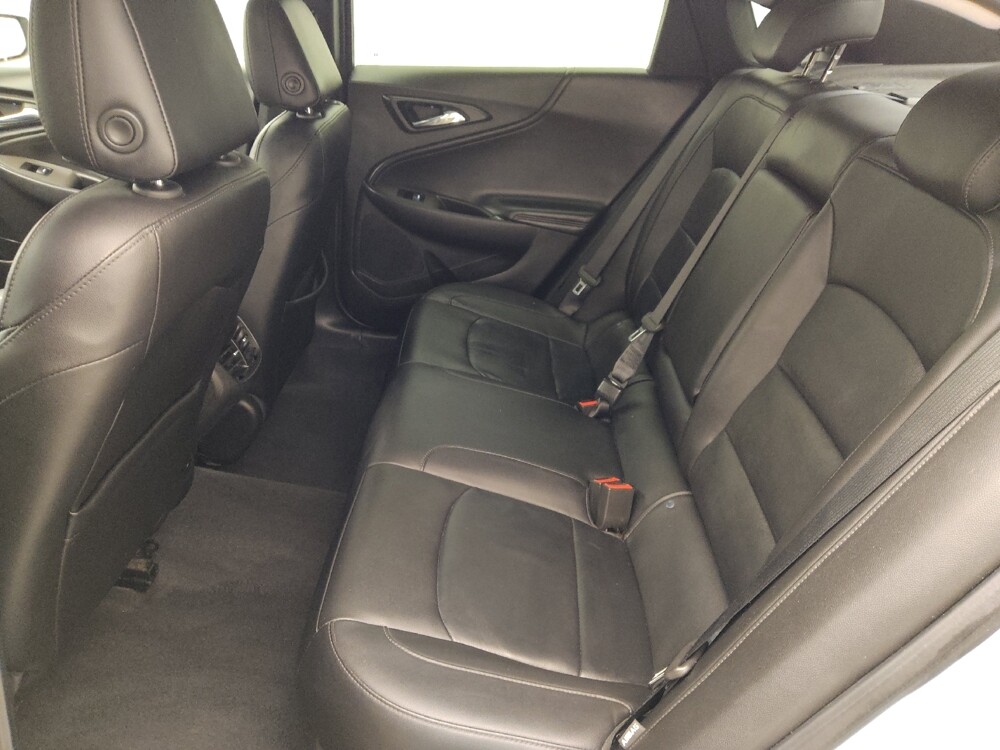 2017 Chevrolet Malibu in Live Oak, TX 78233 - 18081516 18