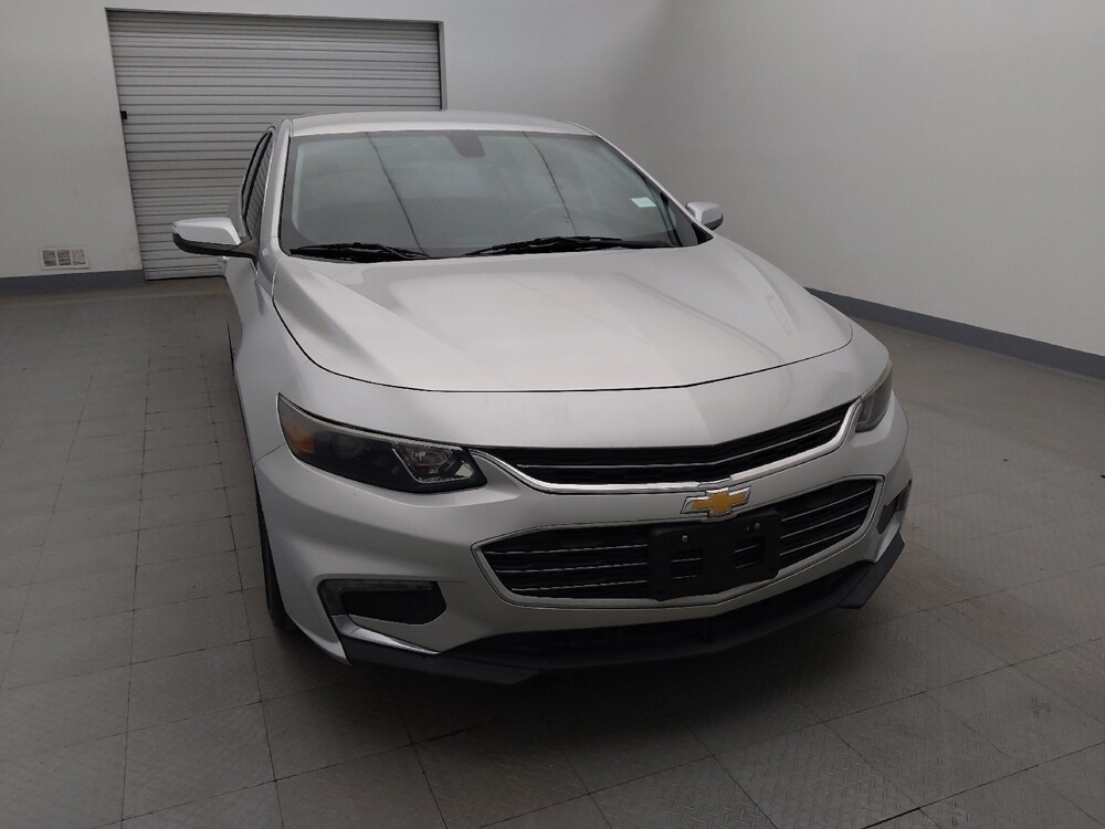 2017 Chevrolet Malibu in Live Oak, TX 78233 - 18081516 14