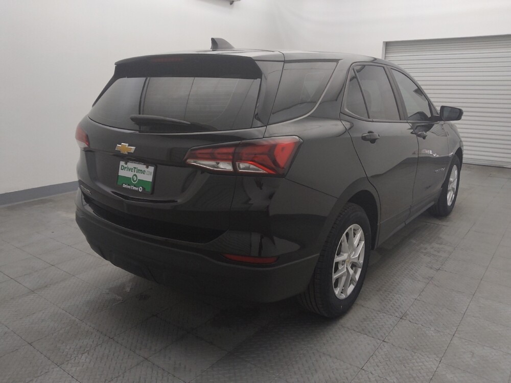 2022 Chevrolet Equinox in Houston, TX 77034 - 18081522 9
