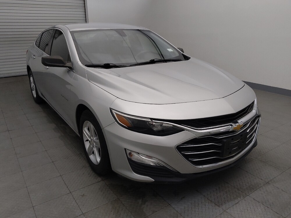 2020 Chevrolet Malibu in San Antonio, TX 78238 - 18081523 13