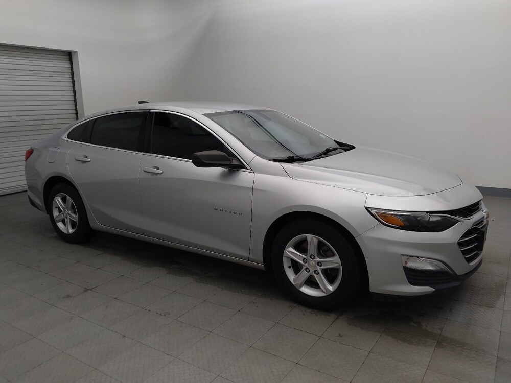 2020 Chevrolet Malibu in San Antonio, TX 78238 - 18081523 11
